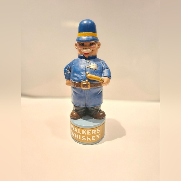 Vintage Decanter - Picture 1 of 8